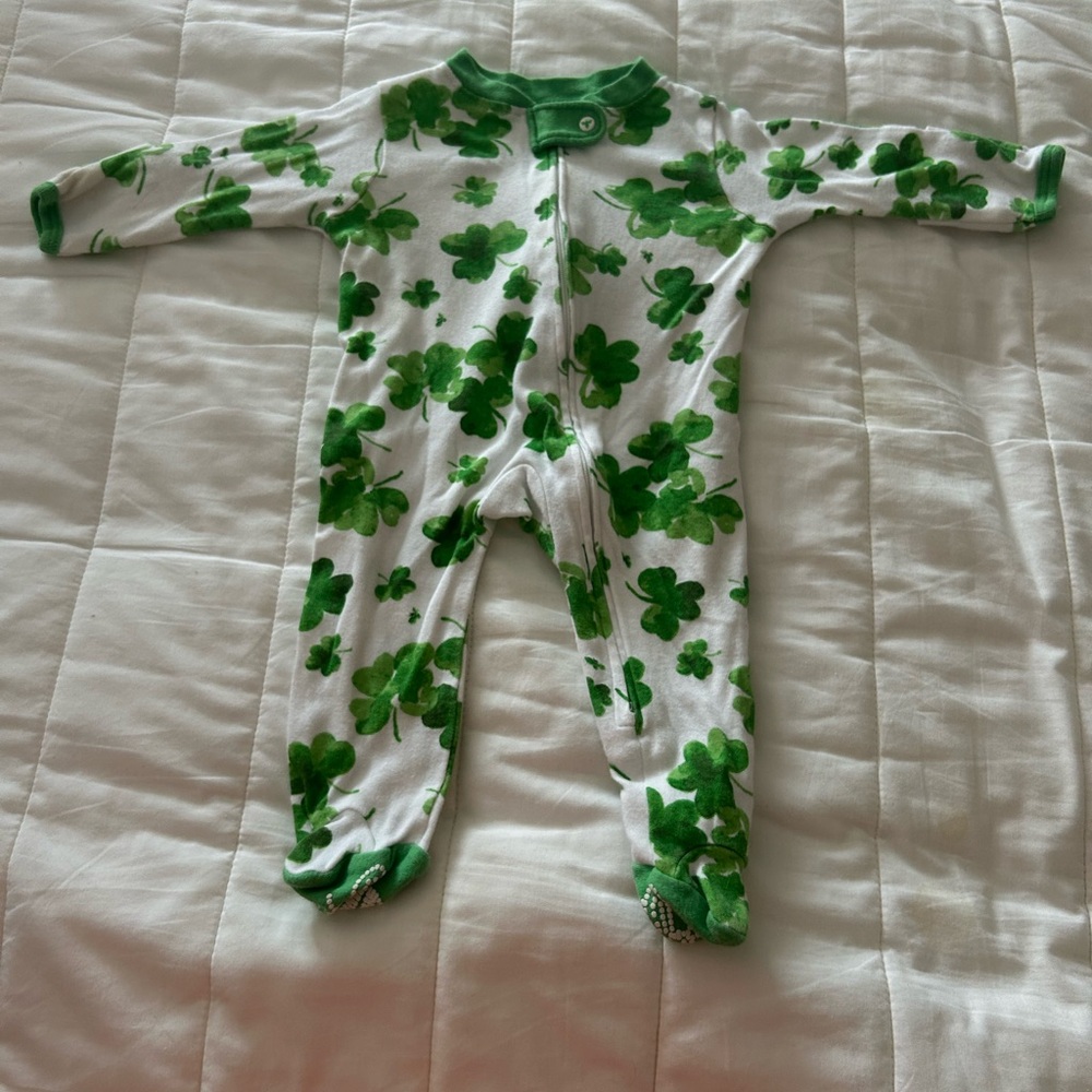 Burt's Bees Clover St Patrick's Day newborn pajamas